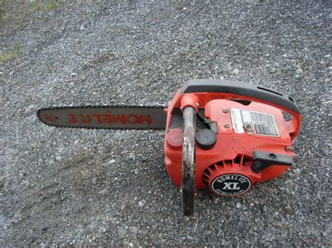 You can either file the <b>Homelite</b> Super 2 <b>Chain</b> <b>Saw</b> UT-10654 <b>chain</b> with a <b>chain</b> <b>saw</b> file or use an electric sharpener (12 volt or 110 AC <b>chain</b> grinder) to sharpen the cutter for top performance. . Homelite chain saw